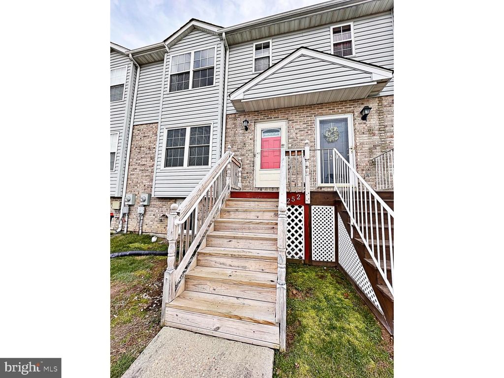 252 VINCENT CIR, Middletown, DE 19709