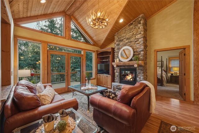 4126 Caron Road, Deming, WA 98244