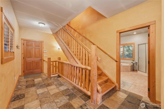 4126 Caron Road, Deming, WA 98244