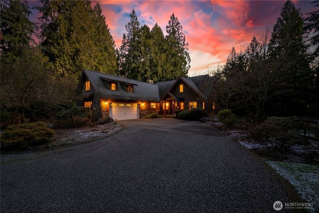 4126 Caron Road, Deming, WA 98244