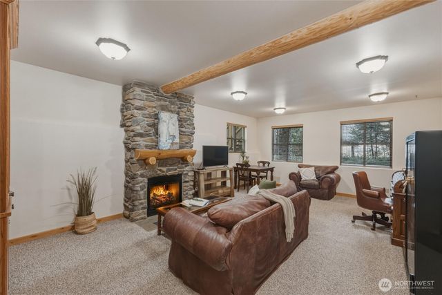 4126 Caron Road, Deming, WA 98244