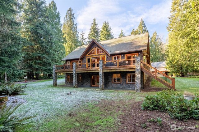 4126 Caron Road, Deming, WA 98244