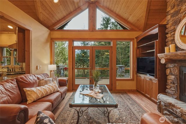 4126 Caron Road, Deming, WA 98244