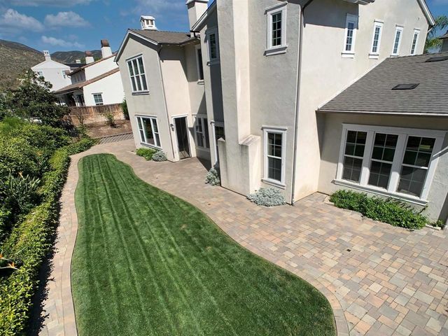 440 Evening View Drive, Chula Vista, CA 91914