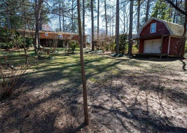 1288 SKYVIEW SW Circle, Mableton, GA 30126