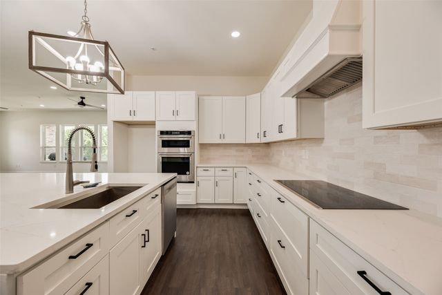 1045 Peppy San Drive, Lucas, TX 75002