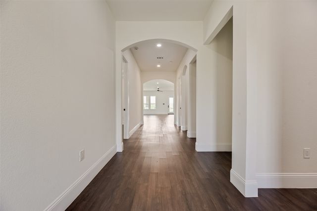 1045 Peppy San Drive, Lucas, TX 75002