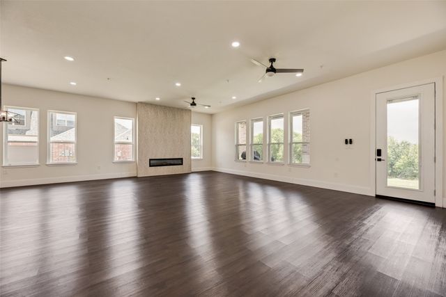 1045 Peppy San Drive, Lucas, TX 75002