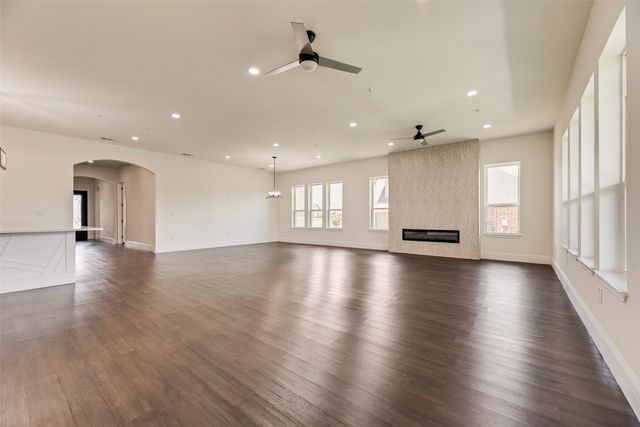 1045 Peppy San Drive, Lucas, TX 75002