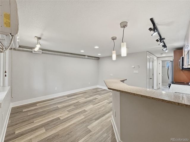 195 S Pennsylvania Street 204, Denver, CO 80209
