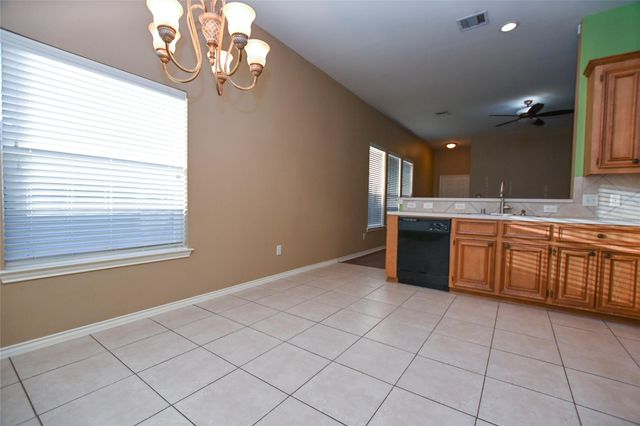 2123 Castle Gardens Lane, Katy, TX 77449