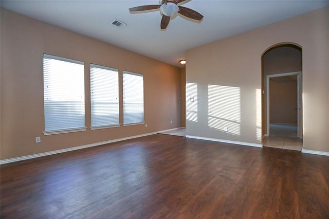 2123 Castle Gardens Lane, Katy, TX 77449