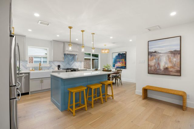 9703 Moorberry Lane, Houston, TX 77080