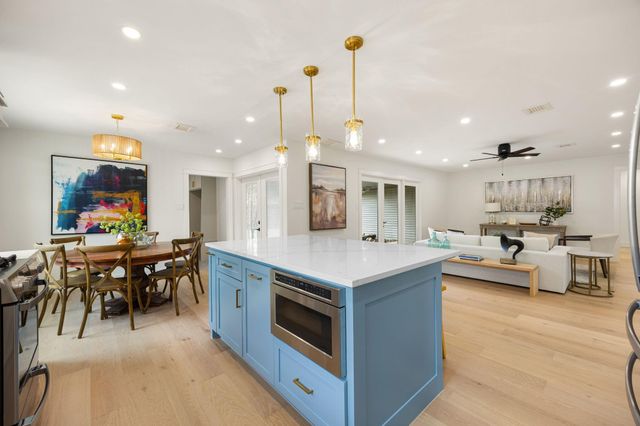 9703 Moorberry Lane, Houston, TX 77080