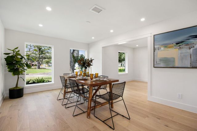 9703 Moorberry Lane, Houston, TX 77080