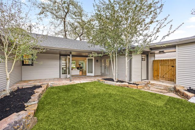 9703 Moorberry Lane, Houston, TX 77080