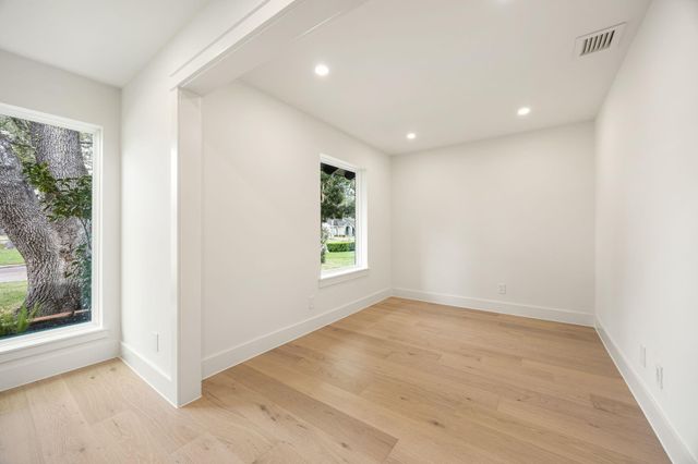 9703 Moorberry Lane, Houston, TX 77080