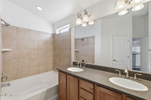 4013 E Shadow Branch Drive, Tucson, AZ 85756