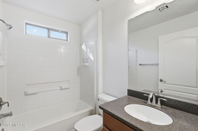 4013 E Shadow Branch Drive, Tucson, AZ 85756