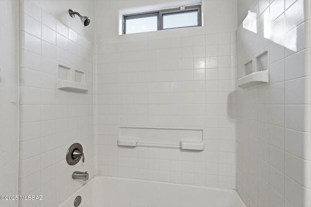 4013 E Shadow Branch Drive, Tucson, AZ 85756