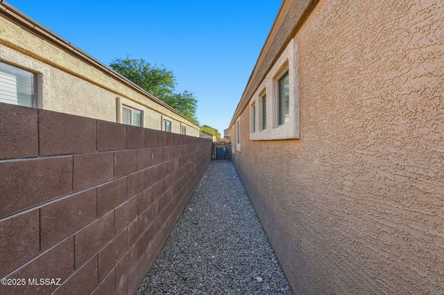 4013 E Shadow Branch Drive, Tucson, AZ 85756