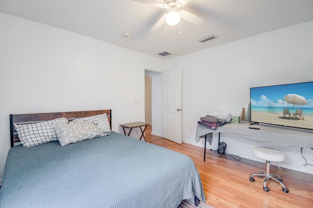 5409 Cypress Links Blvd, Elkton, FL 32033