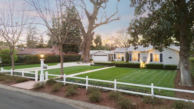 407 N Todd Street, Visalia, CA 93291