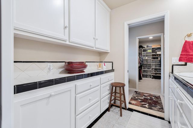 407 N Todd Street, Visalia, CA 93291