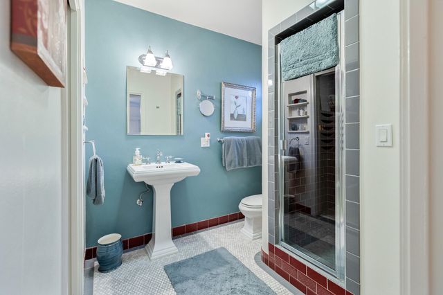 407 N Todd Street, Visalia, CA 93291