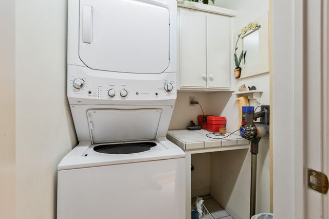 407 N Todd Street, Visalia, CA 93291