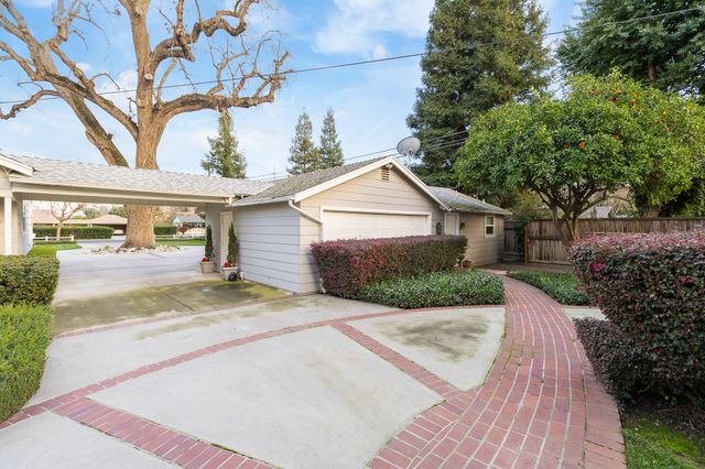 407 N Todd Street, Visalia, CA 93291