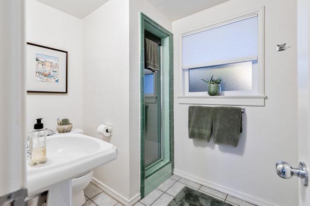 407 N Todd Street, Visalia, CA 93291