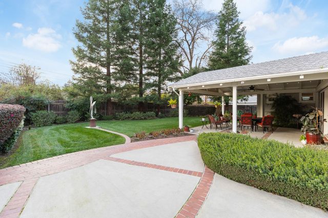 407 N Todd Street, Visalia, CA 93291