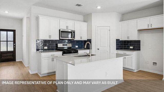 1833 Dandy Brush DR, Leander, TX 78641