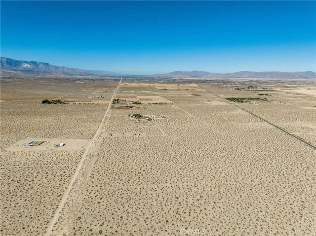 767 Foothill, Lucerne Valley, CA 92356
