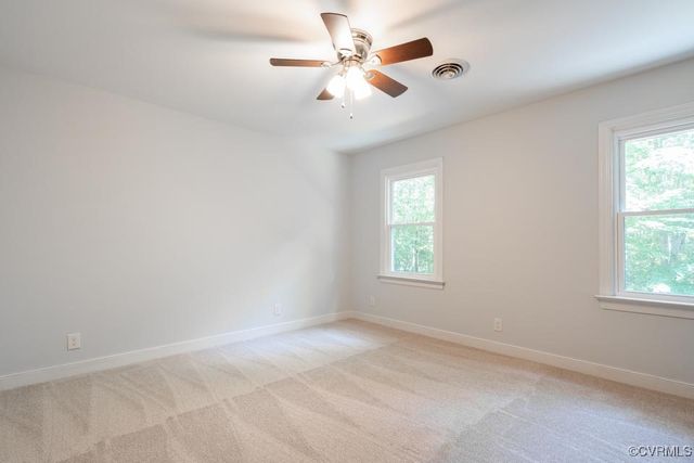 12601 W Patrick Henry Rd, Ashland, VA 23005