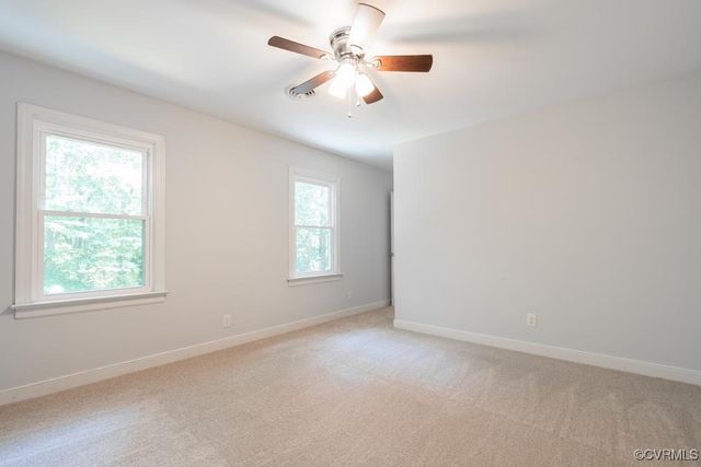 12601 W Patrick Henry Rd, Ashland, VA 23005