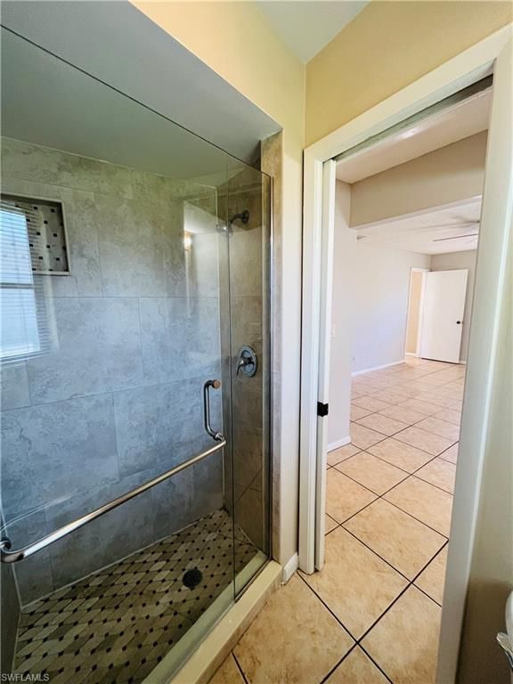Image 12 of property listing at 3019 SE 5th PL, Cape Coral, FL 33904