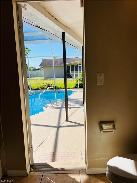 Image 17 of property listing at 3019 SE 5th PL, Cape Coral, FL 33904