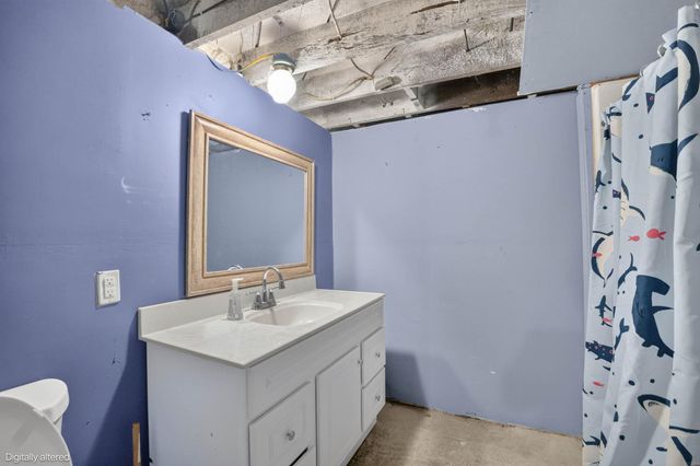 530 Bayard Street, Waterloo, IA 50702