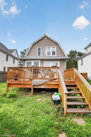 530 Bayard Street, Waterloo, IA 50702