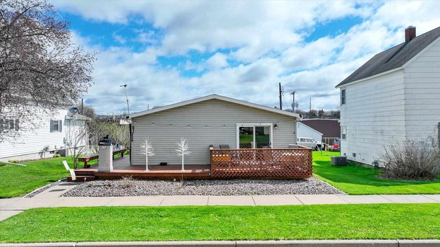 114 N PARK AVENUE, Medford, WI 54451