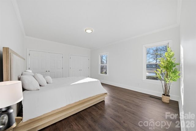 3718 Club House Drive NE, Conover, NC 28613