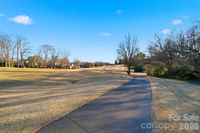 3718 Club House Drive NE, Conover, NC 28613