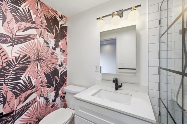 1501 37th Avenue B6, Oakland, CA 94601