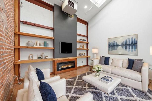 1501 37th Avenue B6, Oakland, CA 94601