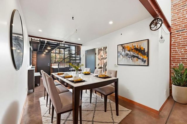 1501 37th Avenue B6, Oakland, CA 94601