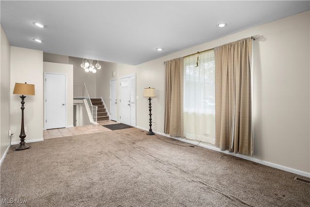 2209 W 40th Street, Lorain, OH 44053