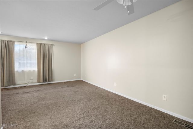 2209 W 40th Street, Lorain, OH 44053