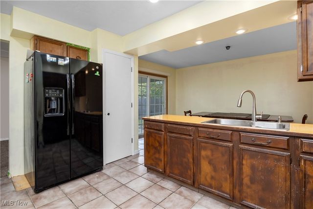 2209 W 40th Street, Lorain, OH 44053